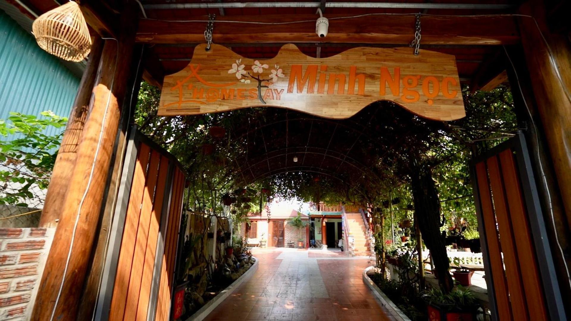 Minh Ngoc Homestay Dien Bien Phu Ban Him Lom Luaran gambar